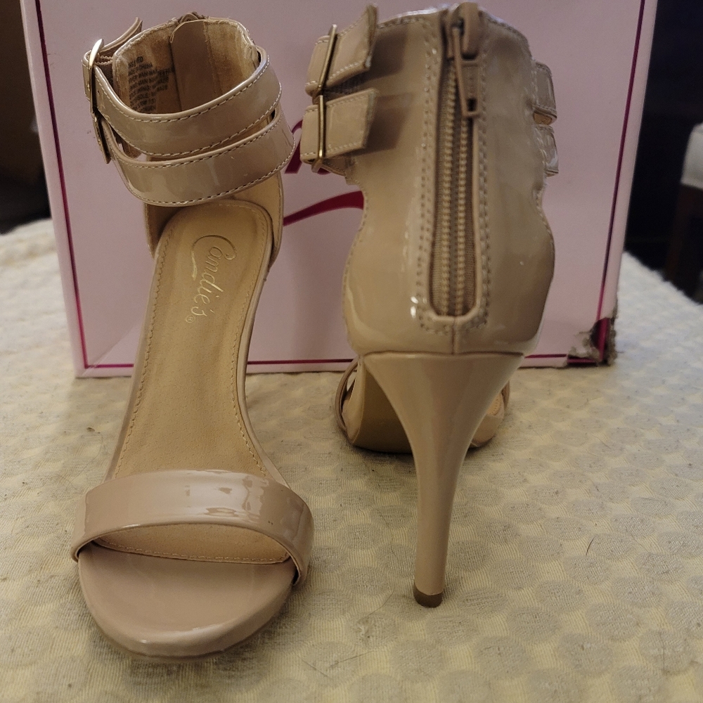 Candies pumps